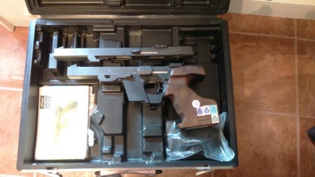 Vendo pistola Walther GSP del 32 con carro conversor del 22, buen estado, cacha Sarmiento 2cargadores 10