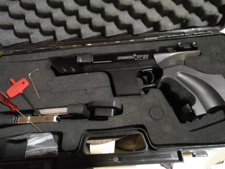 Vendo pistola hammerli sp 20 en calibre 32 con empuñadura original en talla l aunque yo uso una M y me 02