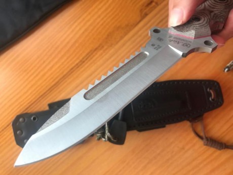 Nieto Warfare 6 nuevo a estrenar (sin caja pero si con la bolsa), con fire steel y rascador, cachas de 20
