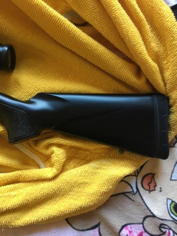 Vendo Browning X-bolt Composite SF y rosca homologada. Calibre 308w. Peso 2,9kg. Longitud cañón 53,5cm. 21