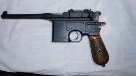 Buenas tardes, hace aproximadamente 1 hora, he conseguido ganar una subasta de una Mauser C96 en Alemania, 02