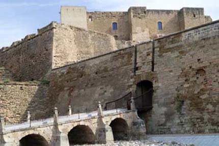  No se a vosotros, pero a mi los castillos me encantan.
Cuando paso delante de alguno no pierdo oportunidad 31