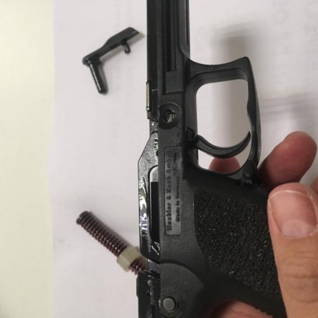 VENDIDA 
SE PUEDE BORRAR 

Vendo mi HK USP COMPACT, con dos cargadores y maletín original.
El arma ha 71