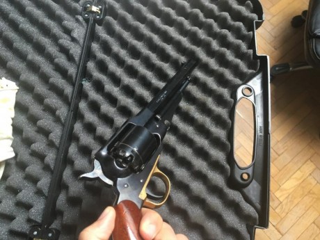 Cambio revolver remington 1858 new model army de uberti por un fusil histórico (retrocarga) en buenas 00