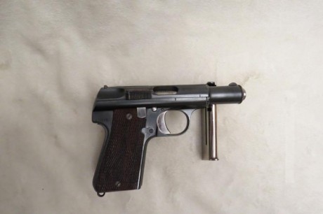    Rebajada a 300 € Dispone de indicador de bala en recamara y arma montada con portes en Peninsula -vendo-astra-3000-con-pavon-perfecto-original-quiada-en-f-Dispone 01