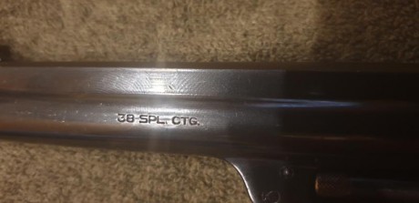 Buenas noches vendo revolver astra match de 6" calibre 38 especial.El revolver como se puede ver 11