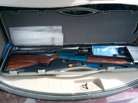 se vende escopeta beretta xcel Sporting de 76 de cañon por no usar
soy zurdo y no me e adaptado a ella 00