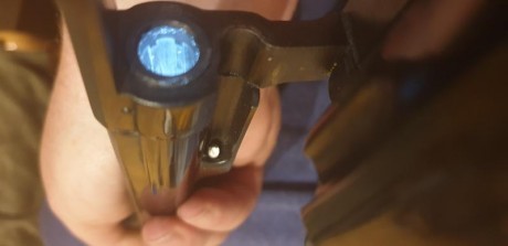 Buenas noches vendo revolver astra match de 6" calibre 38 especial.El revolver como se puede ver 41