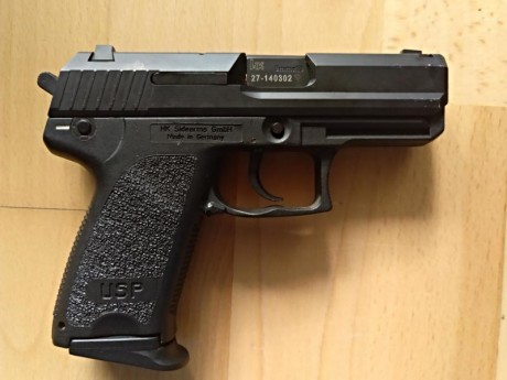Hola. Me interesa cambio de hk compact por Glock 19. La entrego con maletín y el un cargador. El arma 20