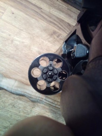 Revolver Manurhin MR 32 Match. Perfecto estado. Disparador ajustado a 1.050 g, Presión ajustable fácilmente 10