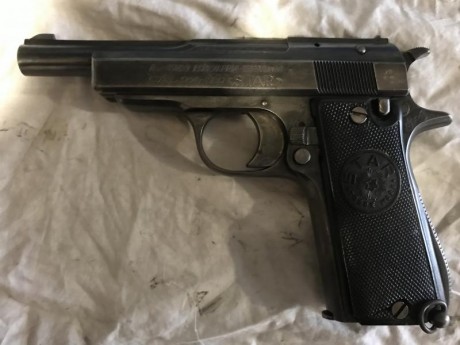 Cambio revolver astra 357 en F por  pistola 9corto en f o vendo en 150€ apenas a disparado 50 tiros y 42
