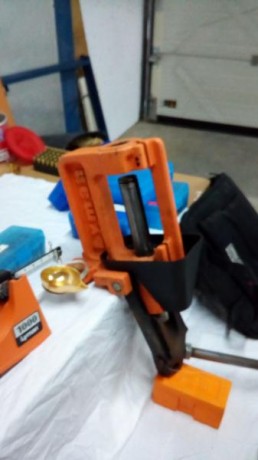 pues eso , vengo del hilo de trueques e intercambios, despues del tiempo prudencial lo quito de alli y 02