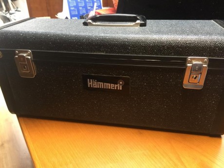 VENDO HAMMERLI 106  MODALIDAD 50 METROS, ESTUCHE ORIGINAL, MECANICA EN UN ESTADO   MUY  BUENO.
CACHA PARA 00