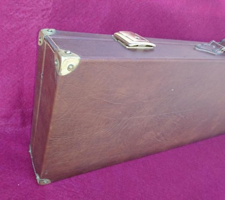 Por no usar, Vendo estuche o maletin para escopeta desmontada, tiene compartimento para útiles de limpieza 10