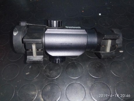 Se vende visor Bushnell trophy 1x28, material original no copia china, estado excelente, óptica perfecta, 00