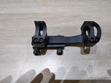 Buenos días,

Vendo montura Warne Táctica X-Skel-1 para visores de 30mm
El estado es prácticamente nuevo.
Precio:135€
Se 00