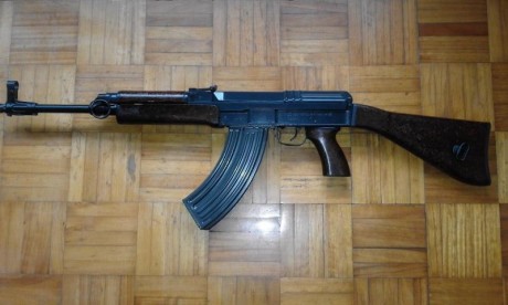Vendo Vz 58, calibre 7,62X39, repetición manual, apenas a sido utilizado, se entrega con dos cargadores.
Vendido, 01