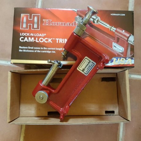 Buenos dias a todos.
Pongo a la venta mi trimmer Hornady. Poquísimo uso.
El precio es 90 €. Posibilidad 10