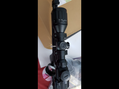 Vendo como nuevo visor de 3x9x40 con paralaje. Tiene reticula fina con mildots. Es compacto y corto. Trae 00