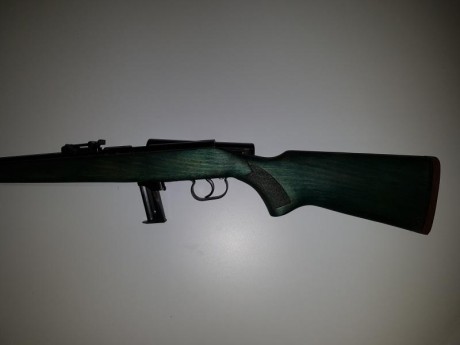 Hola vendo carabina Toz (22lr) muy precisa la vendo por 230€ portes pagados a intervencion (peninsula)Saludos. 02