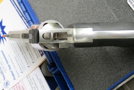 Vendo mi revolver S&W modelo 686 4 pulgadas 357/38 en perfectas condiciones, con maletín original 12