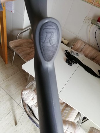 Buenas tardes.
Pongo a la venta mi remington 597 22 LR 
Como mejoras, lleva el kit de disparador MCarbo, 01