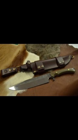 Se vende cuchillo artesanal de Alberto castro realizado en acero A2 con tratamiento criogenico tiene unas 02