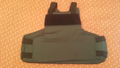 Chaleco antibalas TC-10 2ª G. está confeccionado en Para-aramidas, material denominado LFT SB1 (Antibalas) 02