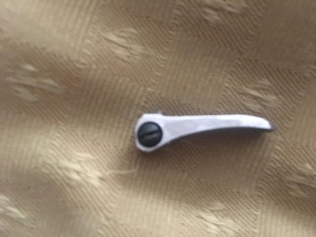 Cola disparador Toz
15 €
Lo tenia colocado en una hammerlin 120 00