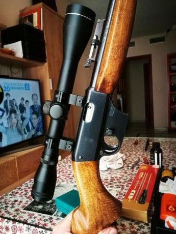 Hola.
Vendo carabina de la prestigiosa marca francesa Unique de Hendaya. Muy buen estado. Semiautomática 02