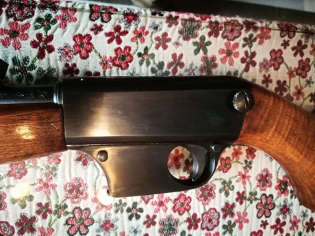 Hola.
Vendo carabina de la prestigiosa marca francesa Unique de Hendaya. Muy buen estado. Semiautomática 11