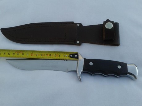  Cambio Cuchillo por pistola de Airsoft de gas .
Cuchillo de Monte y Supervivencia con poco uso,, hoja 02