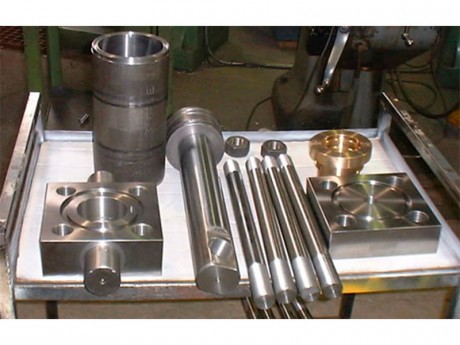 Buenas tardes,he visto ultimamente unas cuantas armas a las que se le ha echo un baño de nitruro de titanio 100