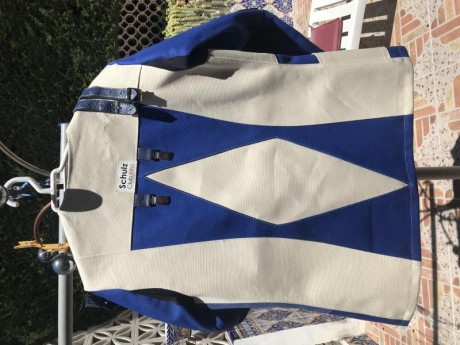  Buenas a todos

Vendo: Chaqueta de Tiro Alemana Schutz Talla 54 (Como nueva)
Precio 140 Euros.

Se adjunta 01