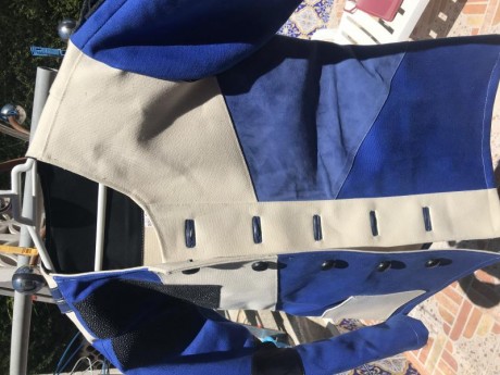  Buenas a todos

Vendo: Chaqueta de Tiro Alemana Schutz Talla 54 (Como nueva)
Precio 140 Euros.

Se adjunta 00