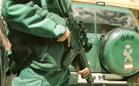No es una broma:
https://www.eldiariomontanes.es/cantabria/guardia-civil-cantabria-20190416211612-ntvo.html
https://www.larazon.es/espana/armas-de-1964-para-renovar-a-la-guardia-civil-de-cantabria-HI22915112

Tal 150