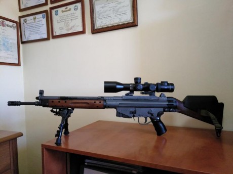 Buenos días.

Un amigo quiere montar un V8 1'8-14x50 en un tikka t3.
Yo no he sido capaz de encontrar 110