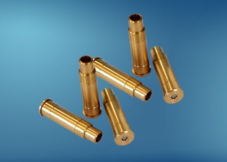 Vendo cartuchos de aire comprimido sistema BACKS de calibre 5.5 mm, también dispongo de la bomba de aire, 01