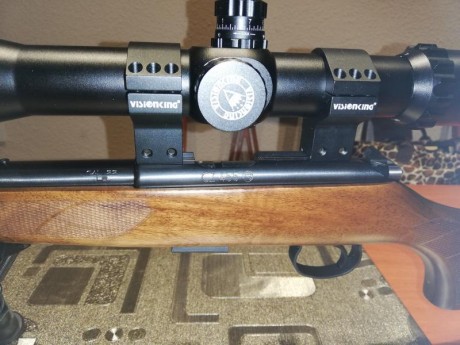 vendo carabina cz 455 luxe 2 cal 22lr, practicamente nueva, con bipode incorporado.
Monta visor visionking 20