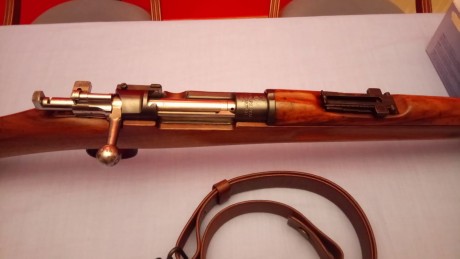 VENDO CARL GUSTAF - M96/38
De 6,5x55 mm. de el año 1917. 
En buen estado de madera y partes metálicas. 02