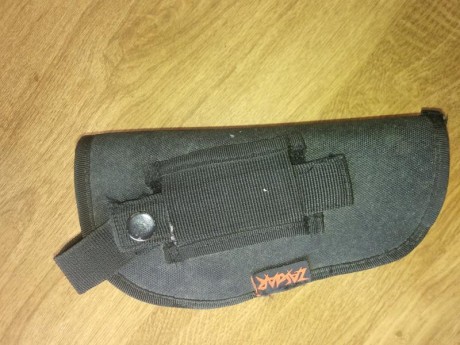 Vendo funda astra400 y regalo funda estándar.120 euros envío incluido 02