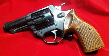 Se vende Astra Police, guiado en "F" calibre 38 spl.
Impecable. Se puede ver y probar en La 01