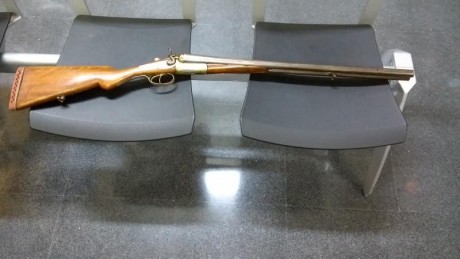 Vendo escopeta perrillos marca WOLF calibre 12 en perfecto estado funcionamiento pero más que nada de 01