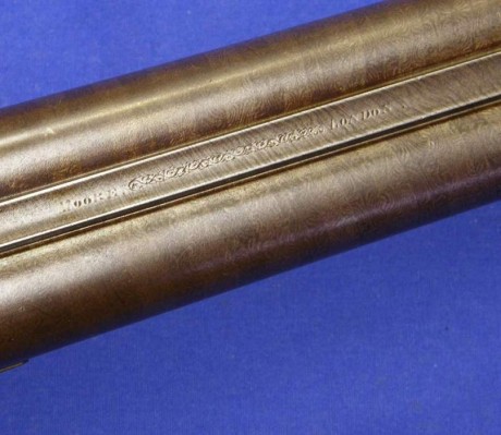 Voy a colocar unas fotos de un arma larga alemana de llave de mecha del siglo XVI. 161