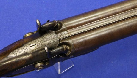 Voy a colocar unas fotos de un arma larga alemana de llave de mecha del siglo XVI. 160