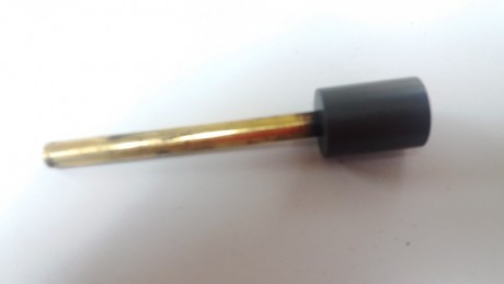 Vendo baqueta y embudo para avancarga. 

BAQUETA MAS EMBUDO                     70,-€

Portes a cargo 30