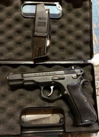 Vendo CZ 75 B con muy poco uso.
El arma está impecable. En su caja original.
Se encuentra en la provincia 02