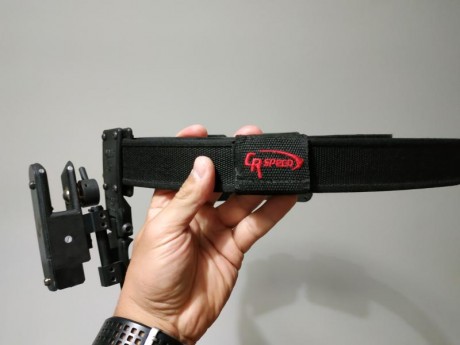 GLOCK 17 de 3Generacion, con apenas uso en venta. El arma tiene miras LPA, muelle DPM, palanca de retenida 00