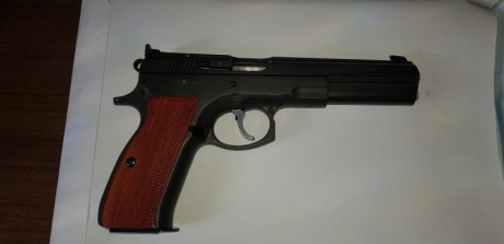  VENDIDA CZ SPORT II: El arma de 9 MM parabellum, es una preparación que realiza el armero Oschatz en 10