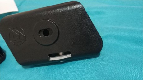 HOla, vendo equipo con pocos meses de antigüedad.

Funda Ghost Ultimate, solo estrenada,para 1911;  y 12